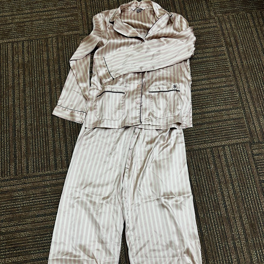 Victoria's Secret Pink and Cream Striped Pajama set
